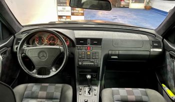 
									Mercedes Benz C36 AMG lleno								
