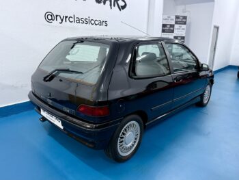 Renault Clio Baccara 1.7
